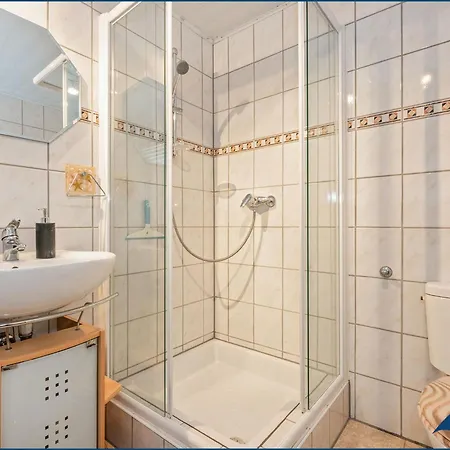 Haus Wartenberg Whg 02 * Reetzow